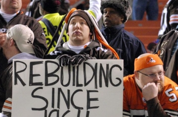 Find The NFL’s Most Funny Signs